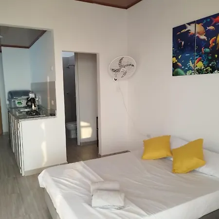 Suenos En La Playa Apartment *